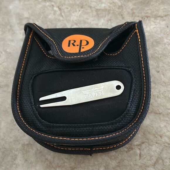 READY PUTT Golf Club Cover - Picture 3 of 5